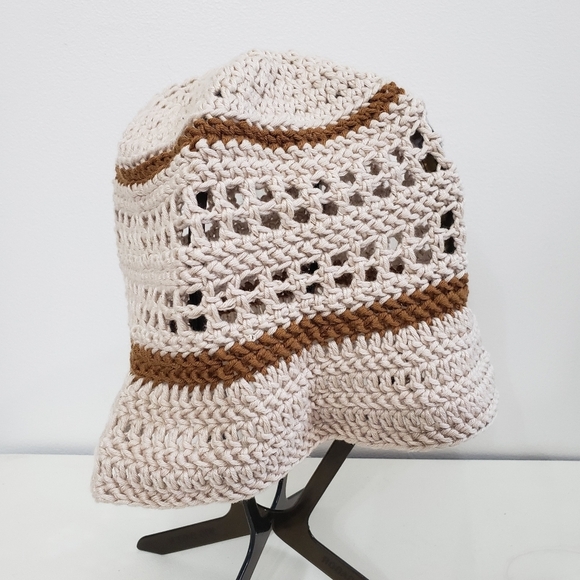 Crochet Lightweight Bucket Hat (New) - Picture 3 of 5